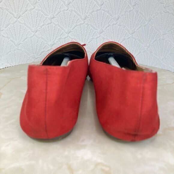 J. Crew Tassel Loafers Womens Size 9 Red Microsuede Pointed Toe Slip On Shoes - Picture 8 of 12